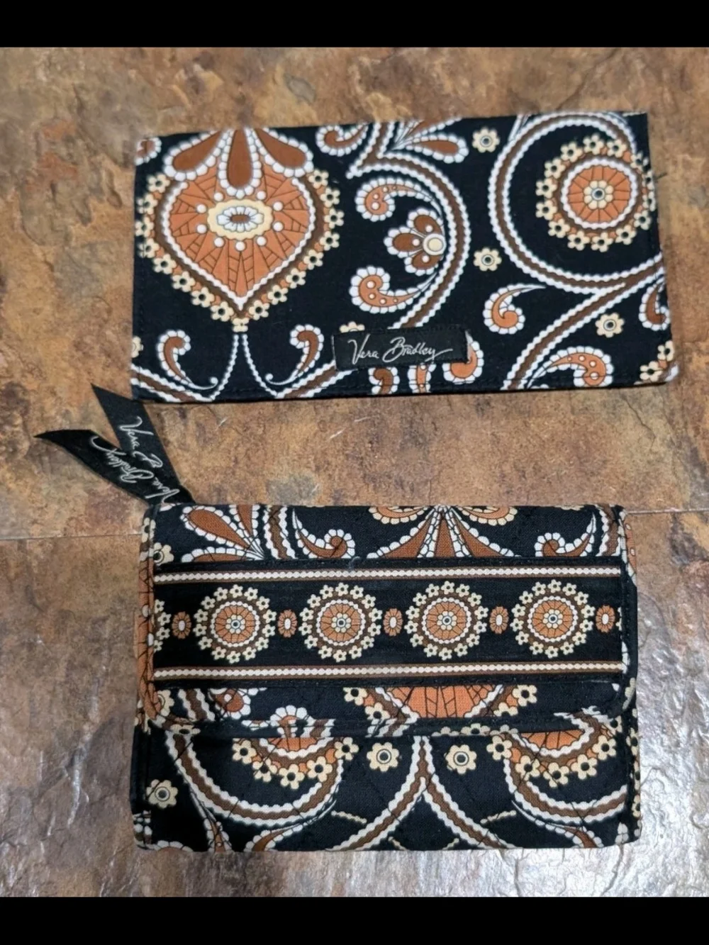 Vera Bradley wallet And Glasses Case In The Retired  Cafe Latte Pattern - Picture 4 of 4